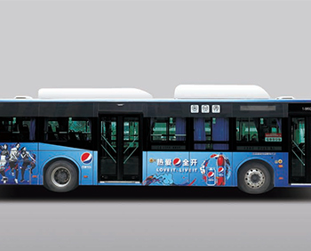 西昌公交車身廣告