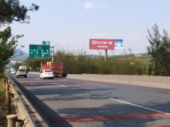 云南高速路廣告