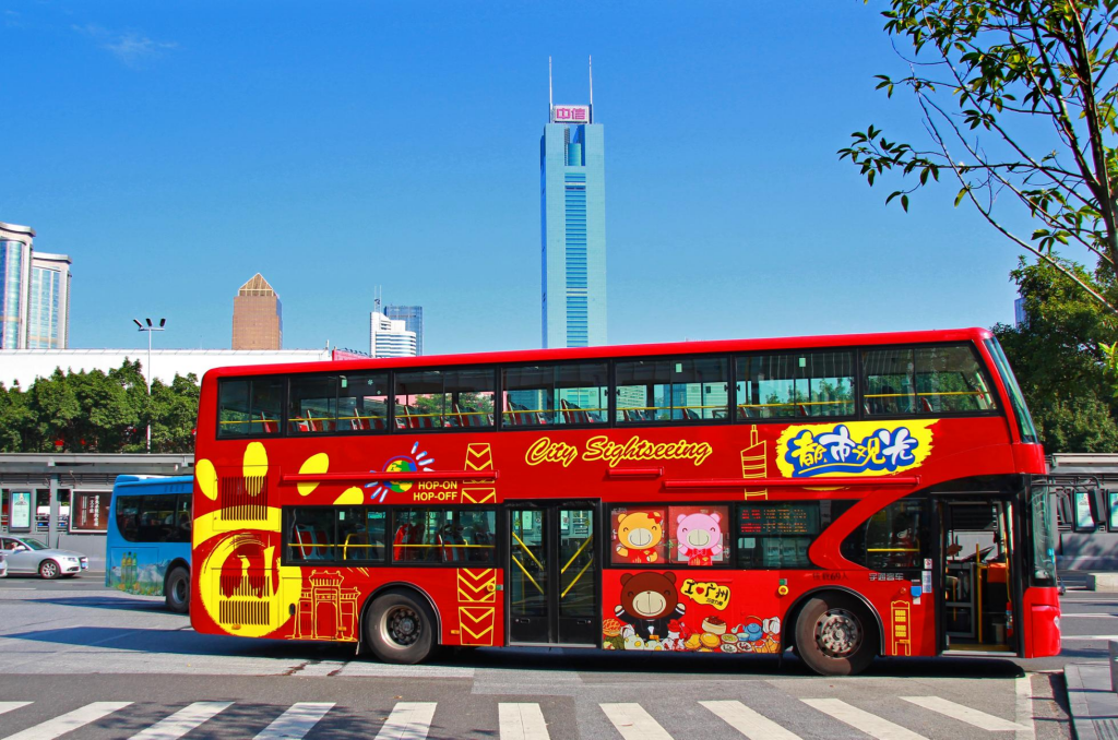 廣州公交車身廣告-狼界傳播